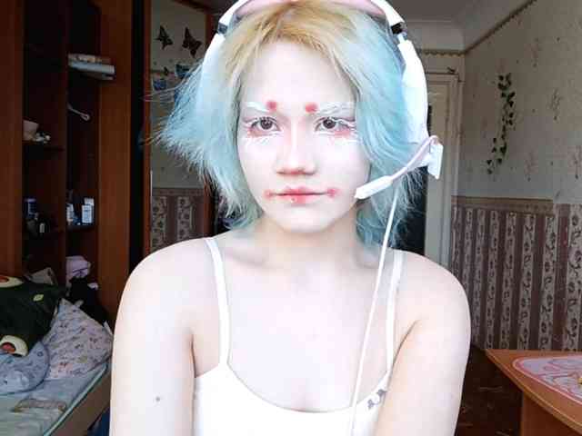 Alice-Kaneki webcam