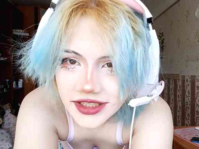 Alice-Kaneki webcam