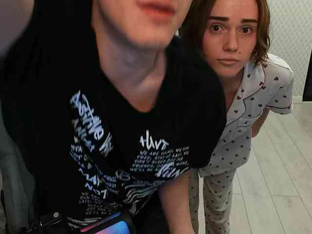 WaifuLiverionPH webcam