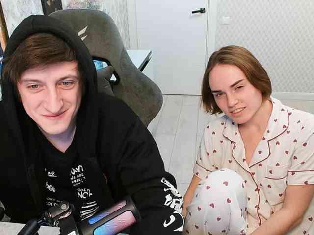 WaifuLiverionPH webcam