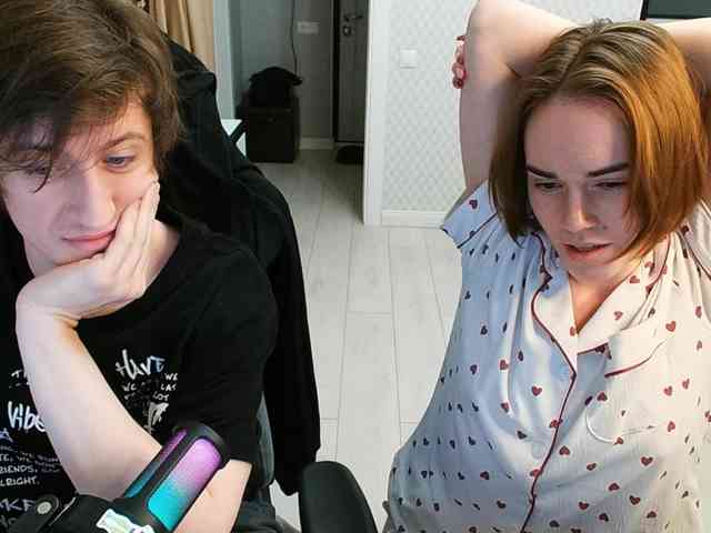 WaifuLiverionPH webcam