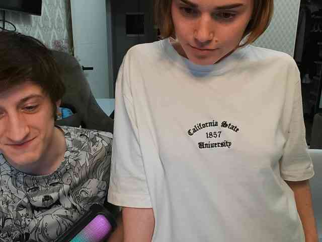 WaifuLiverionPH webcam