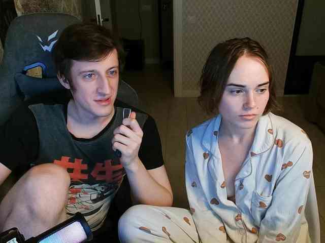 WaifuLiverionPH webcam