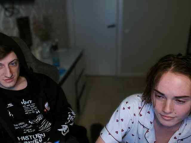 WaifuLiverionPH webcam