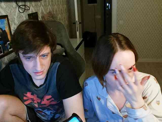 WaifuLiverionPH webcam