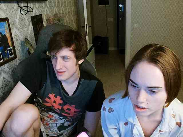 WaifuLiverionPH webcam