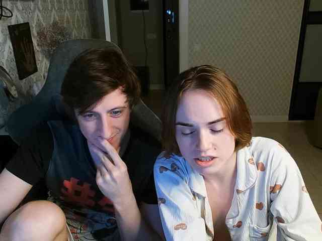 WaifuLiverionPH webcam