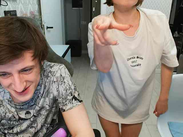 WaifuLiverionPH webcam