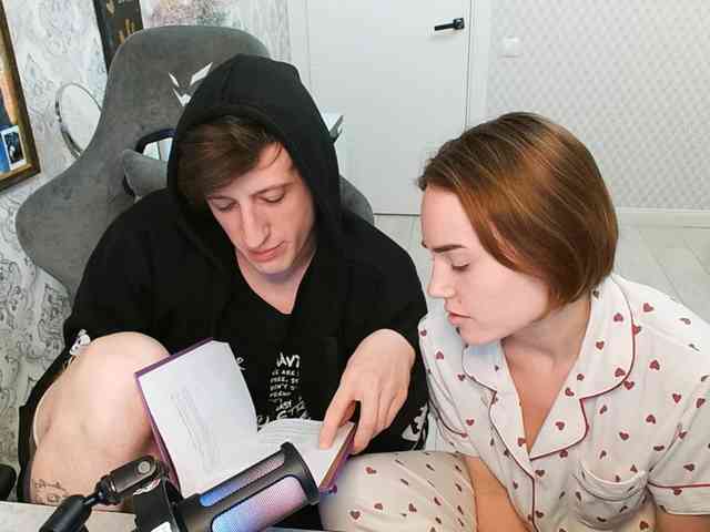 WaifuLiverionPH webcam