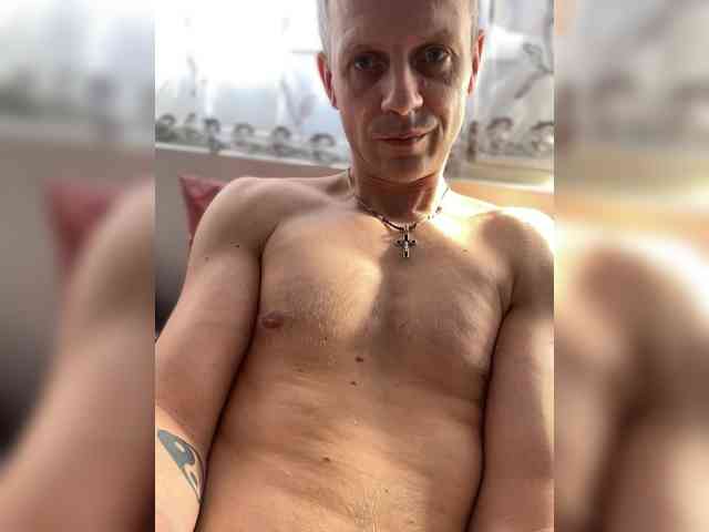 Arthur2299 Arthur2299