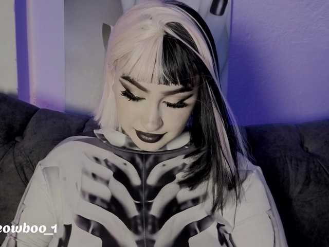 Meowboo's BongaCams show and profile