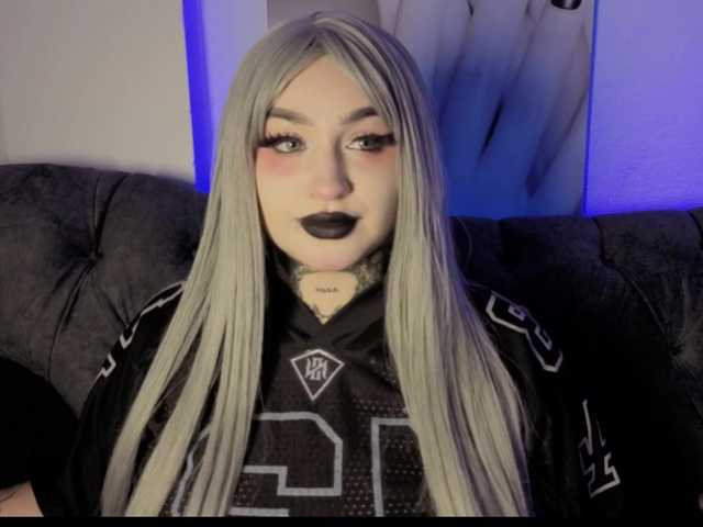 Meowboo's BongaCams show and profile