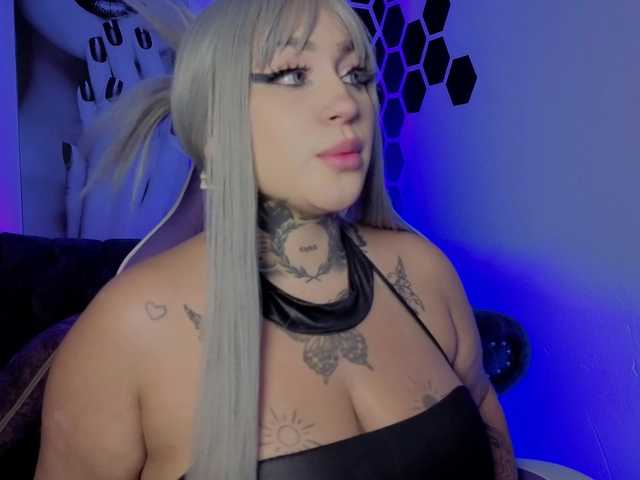 Meowboo's BongaCams show and profile