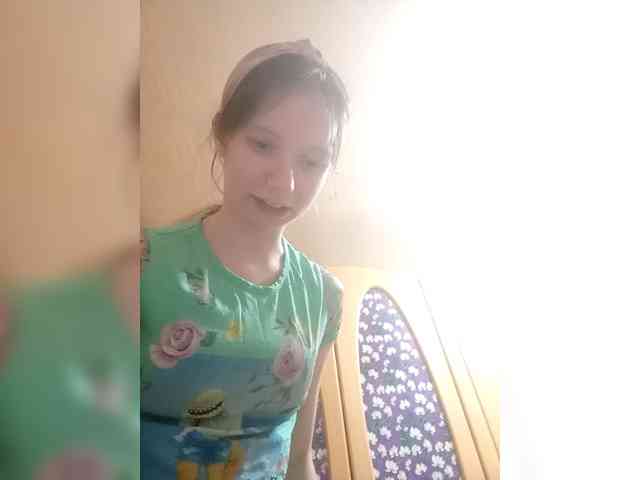 krashihayourheart webcam