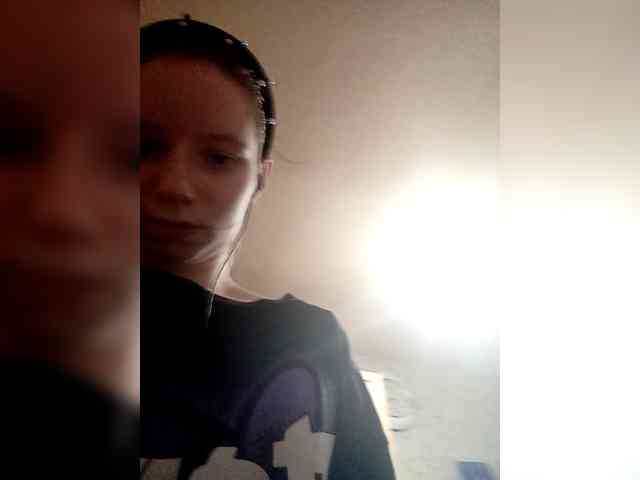 krashihayourheart webcam