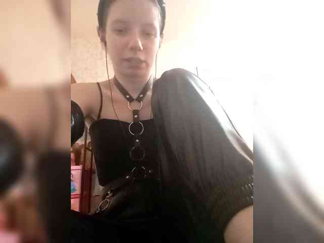 krashihayourheart webcam