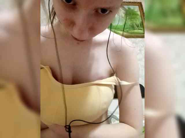 krashihayourheart webcam