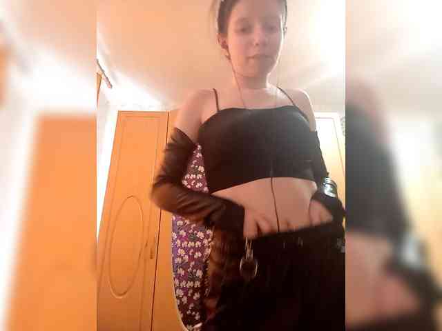 krashihayourheart webcam