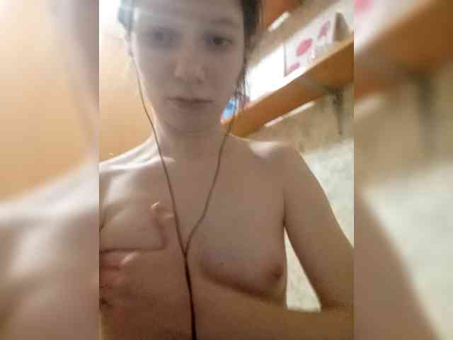 krashihayourheart webcam