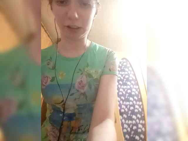 krashihayourheart webcam