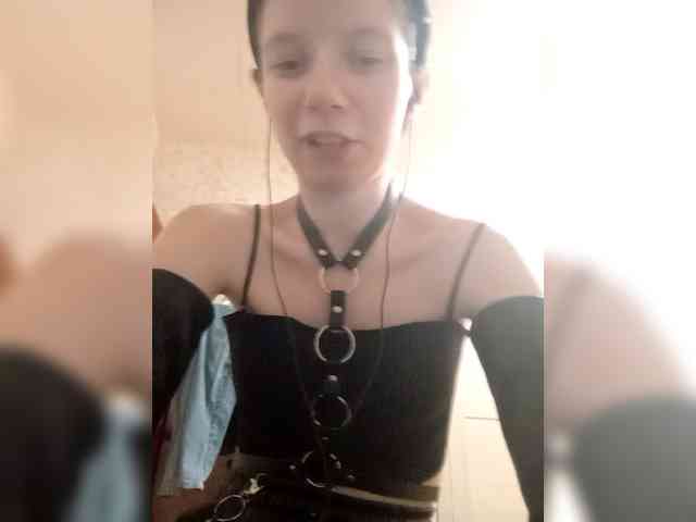 krashihayourheart webcam