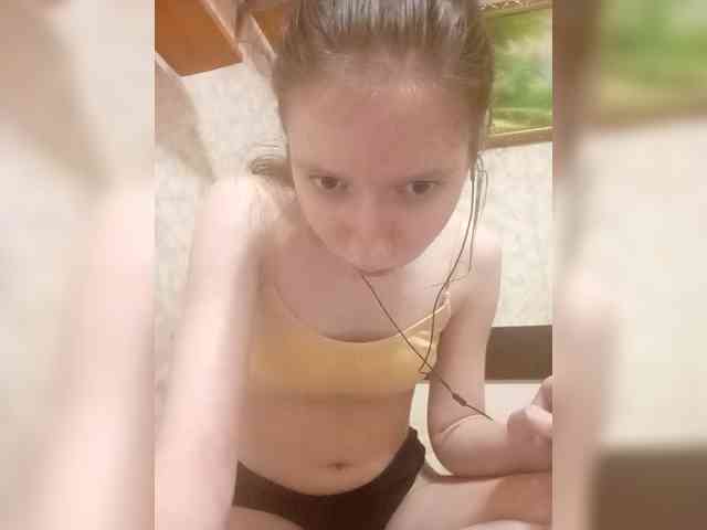 krashihayourheart webcam