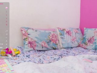 Creamymlolipop Porn Show