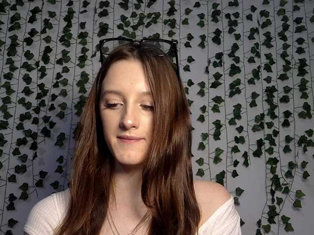 эросцена VikkiShon