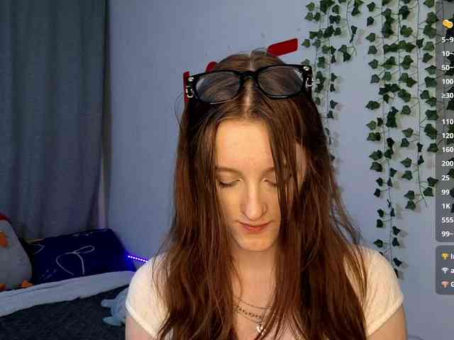 VikkiShon Live Webcam on BongaCams