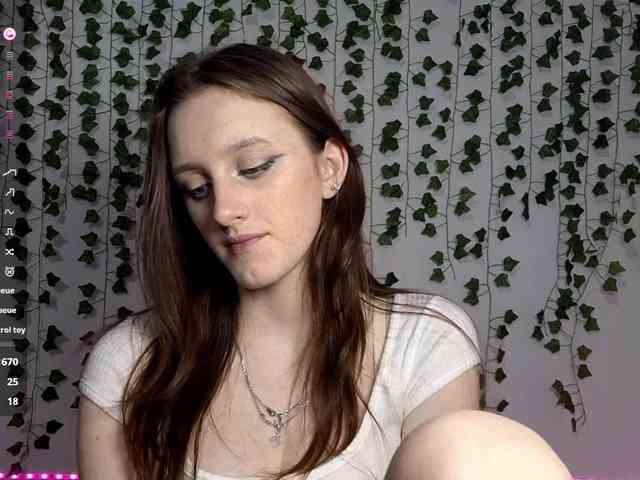 VikkiShon Live Webcam on BongaCams