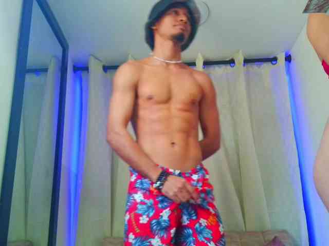 couple-hot-xxx webcam