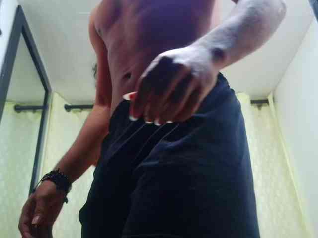 couple-hot-xxx webcam