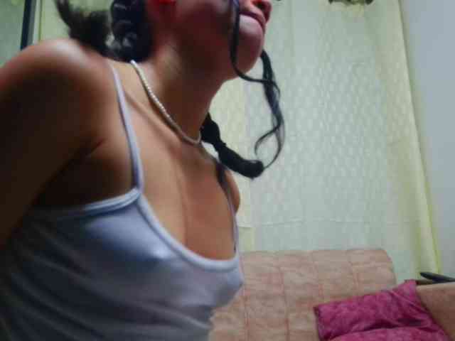 couple-hot-xxx webcam