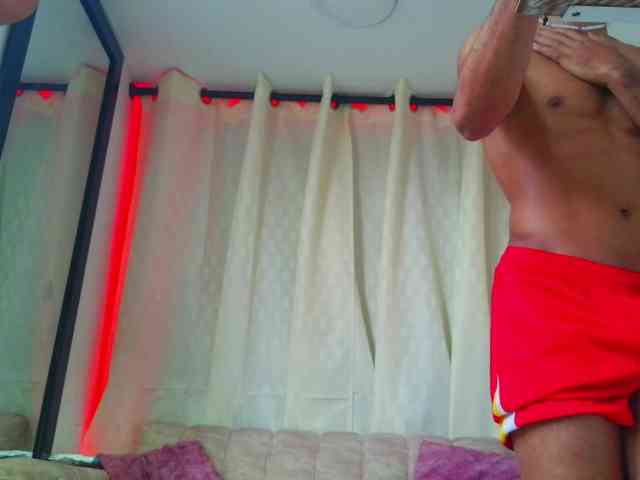 couple-hot-xxx webcam