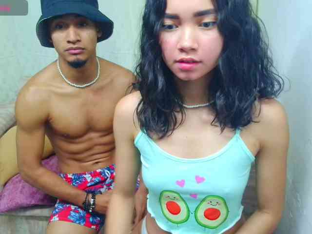 couple-hot-xxx webcam