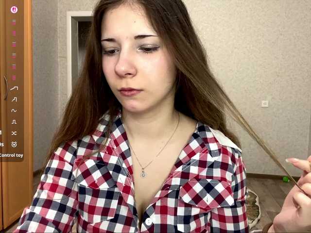 CherriNavarette's BongaCams show and profile