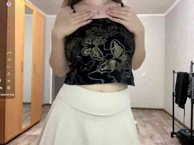 CherriNavarette webcam