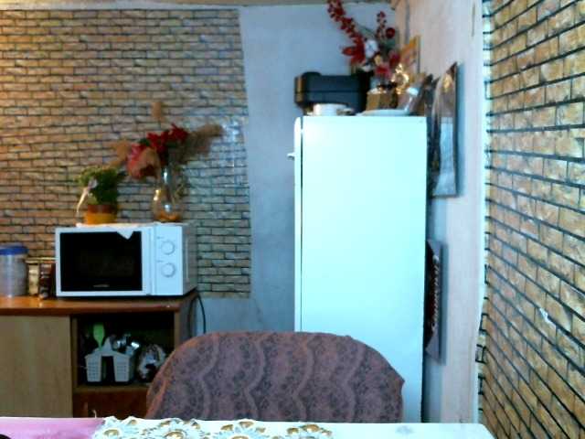 couplereal live room