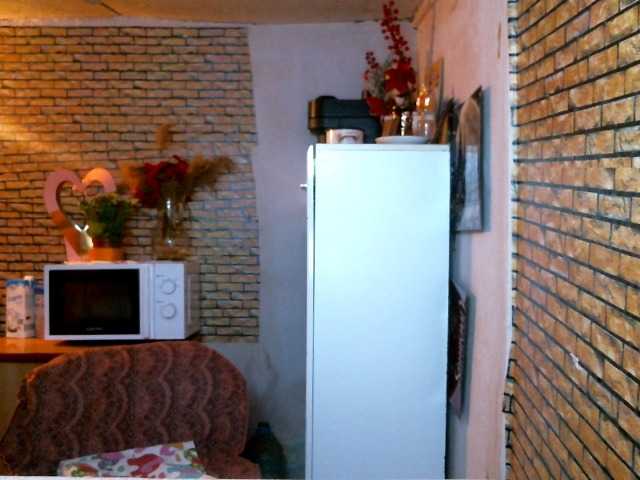 couplereal live room