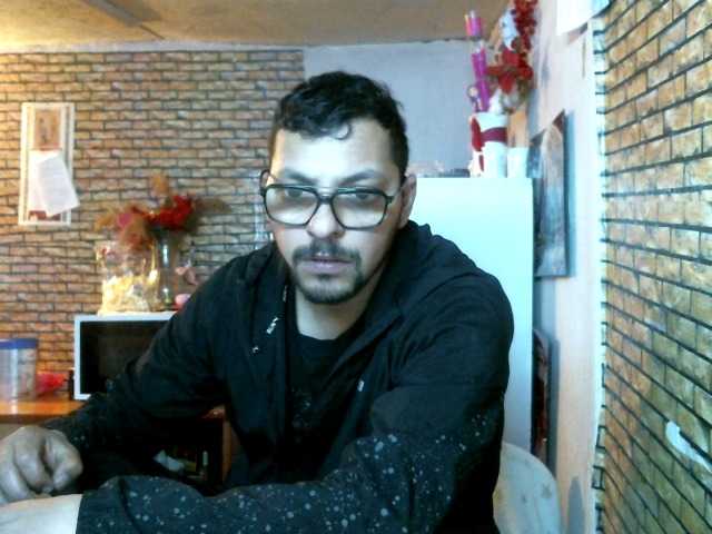 Preview of couplereal