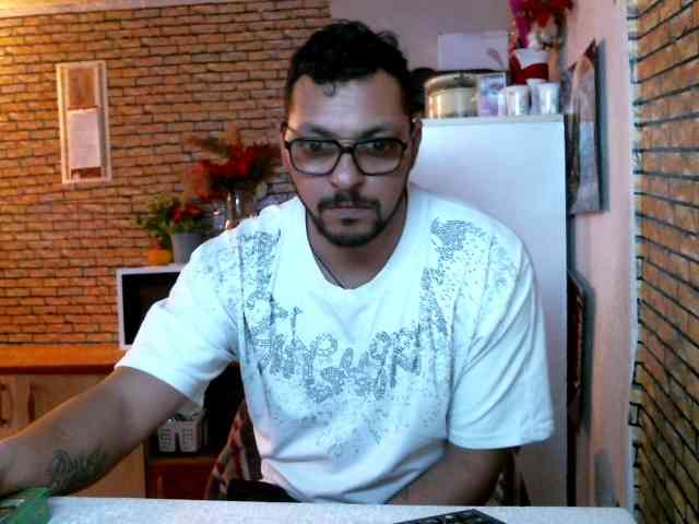 couplereal couplereal