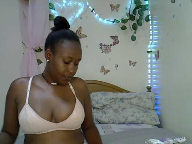 Prettykemi from BongaCams is Freechat