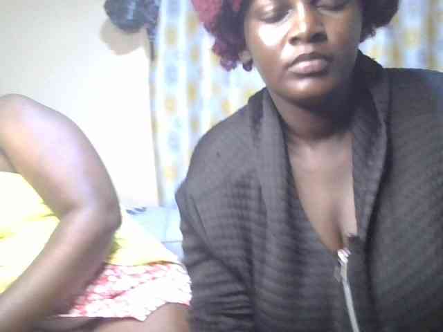 Spicyboobs100 webcam