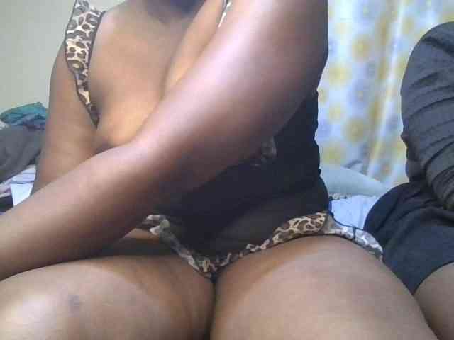 Spicyboobs100 webcam