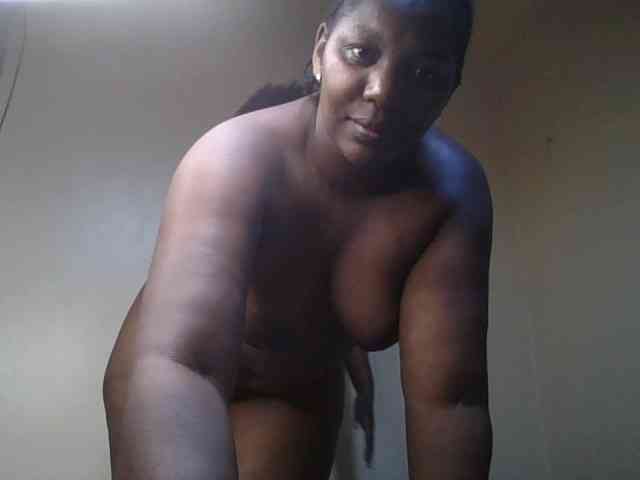 Spicyboobs100 webcam