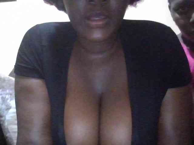 Spicyboobs100 webcam