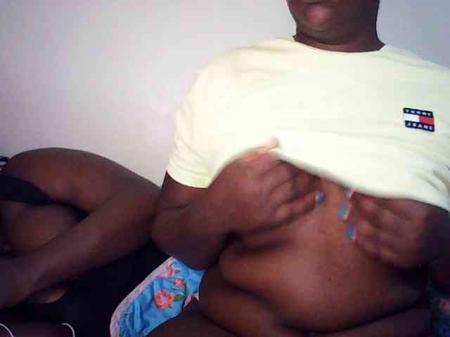 Spicyboobs100 webcam