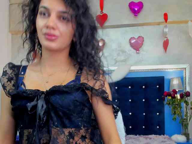 YasmineDelight webcam