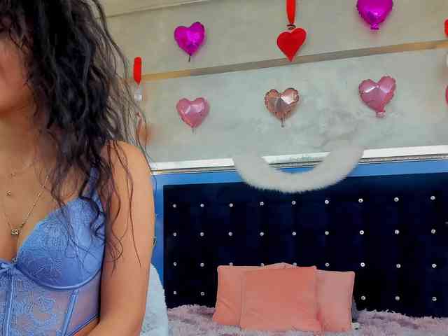 YasmineDelight Live Webcam on BongaCams