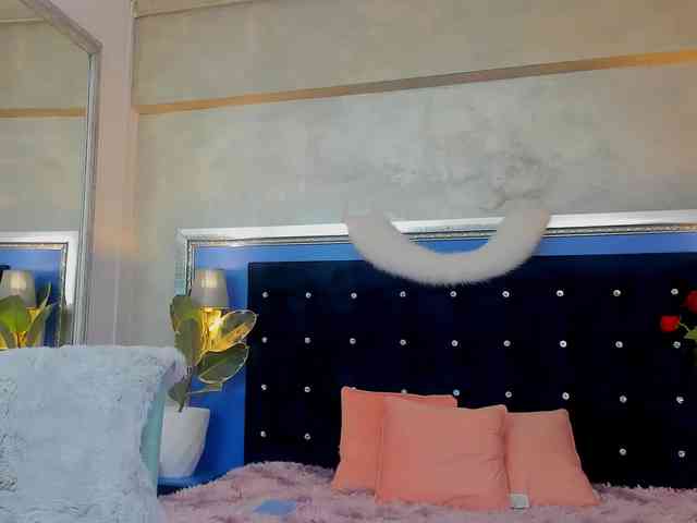 YasmineDelight webcam